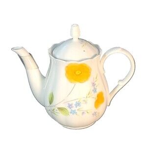 Mikasa POPPY LOVE Teapot & Lid Delicate Bone China California Poppy Rare Vintage